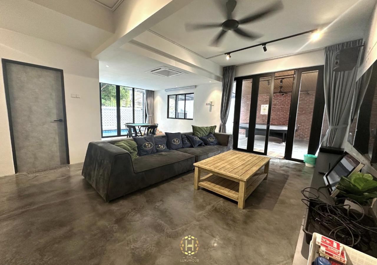 The Luxurious 27, Johor Bahru Exterior foto