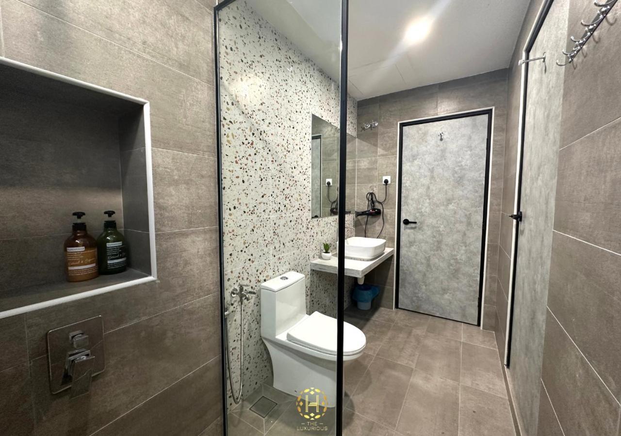 The Luxurious 27, Johor Bahru Exterior foto