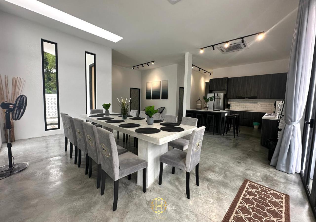 The Luxurious 27, Johor Bahru Exterior foto